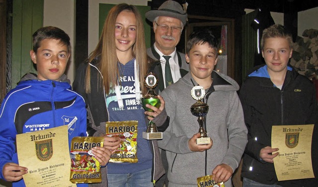 Als  Sieger des ersten Jugend-Belchenc...n sowie Silas Wiesler und Mathes Kilb.  | Foto:  Manfred Lange