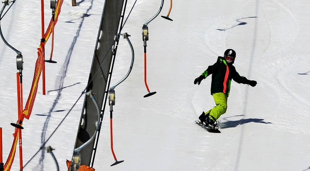 Der Ibacher Skilift (Symbolbild) kam i...ngenen Saison auf nur 55 Betriebstage.  | Foto: Patrick Seeger (dpa)