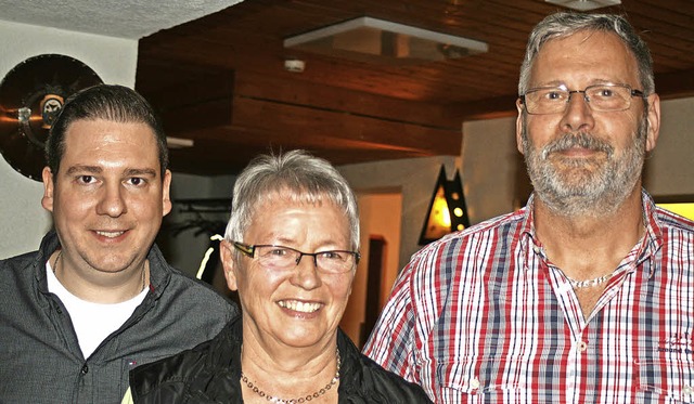 Manuel Dollinger (links) ernannte Marg...st Rechner Dieter Hohlfeldt (rechts).   | Foto: Ines Bode