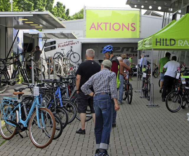E-Bikes boomen bei allen Fahrradtypen....adwelt ist bei allen bestens sortiert.  | Foto: Hild