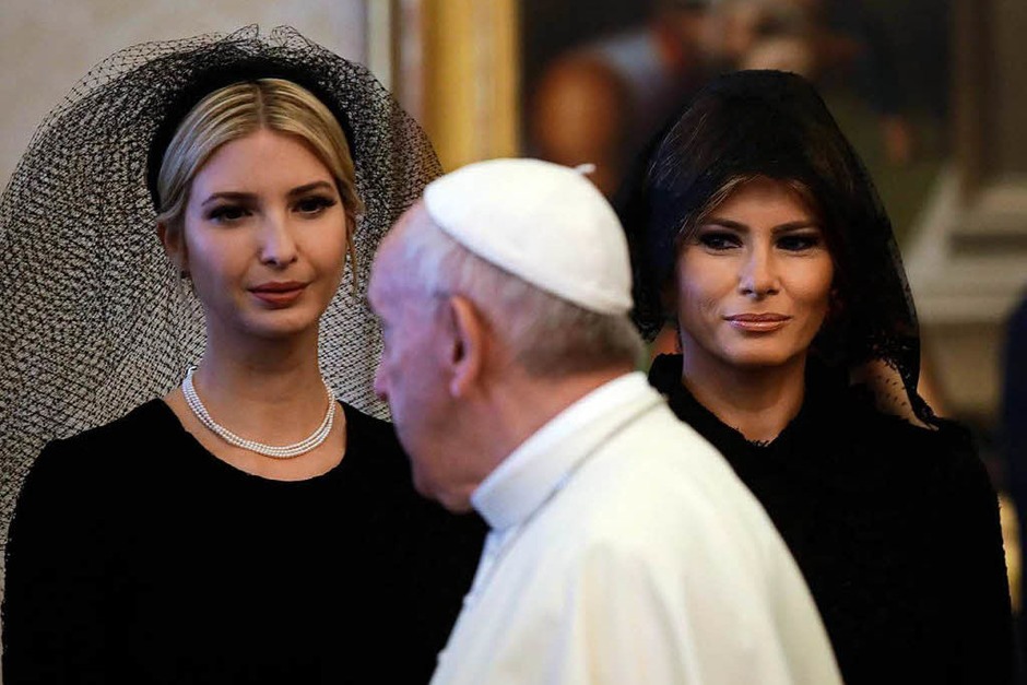 Papst Franziskus hat US-Präsident Donald Trump und seiner Familie am Mittwoch zu einer Privataudienz empfangen. (Foto: dpa) Papst Franziskus hat US-Präsident Donald Trump und seiner Familie am Mittwoch zu einer Privataudienz empfangen. (Foto: dpa)