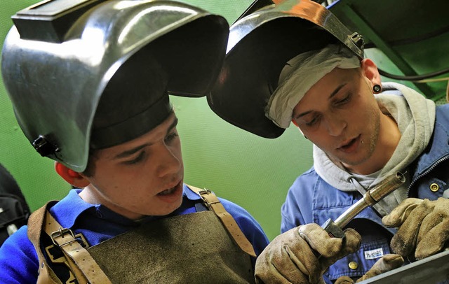 Am Samstag stellen von 14.45 bis 15.40...beruf &#8222;Metallbauer&#8220; vor.    | Foto: dpa