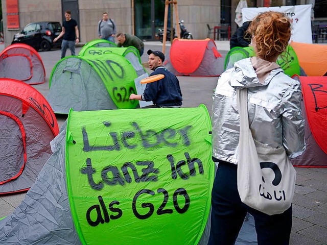 Bereits im Vorfeld des G20-Gipfels in Hamburg gibt es Demonstrationen.  | Foto: dpa