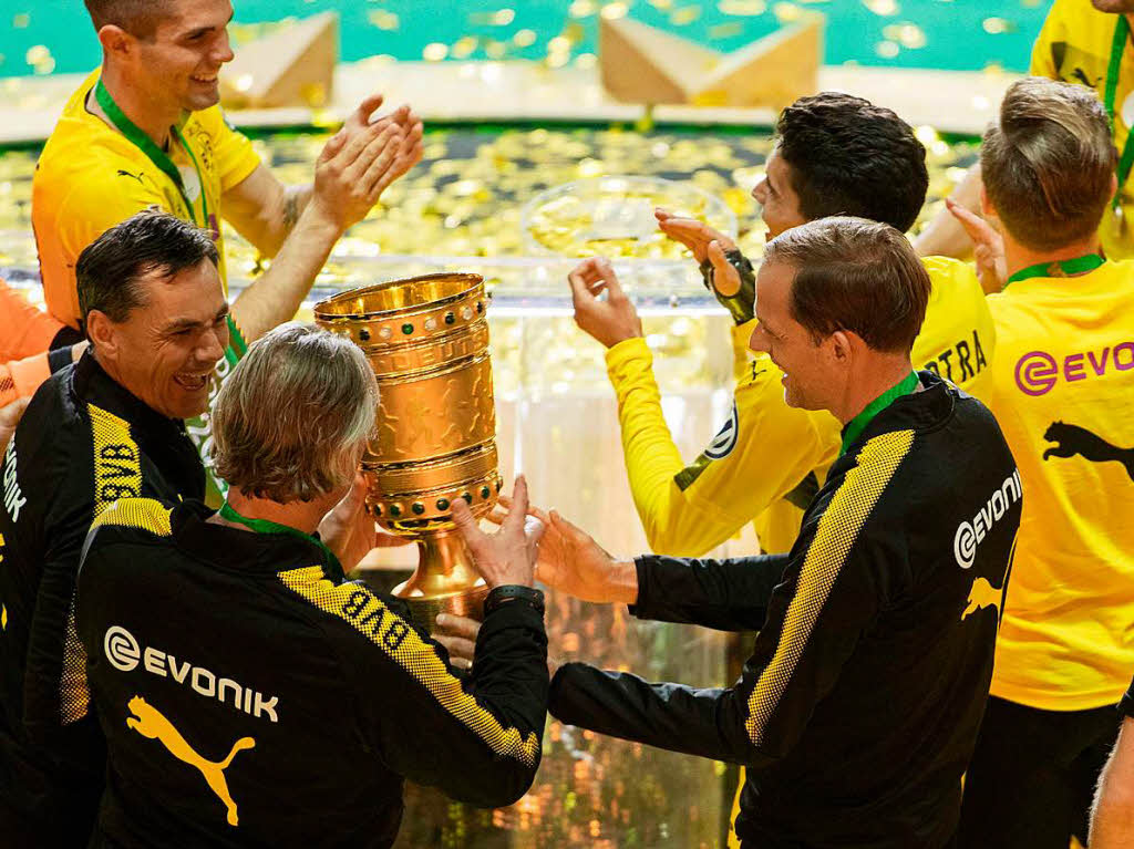 Dortmund jubelt ber den Pokalsieg