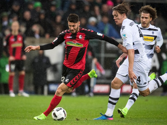 Ab der nchsten Saison in Gladbach, hi...tigen Arbeitskollegen: Vincenzo Grifo.  | Foto: Bernd Thissen