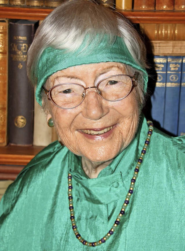 Wird heute 90 Jahre alt: Gertrud Langenstrassen   | Foto: Peikert