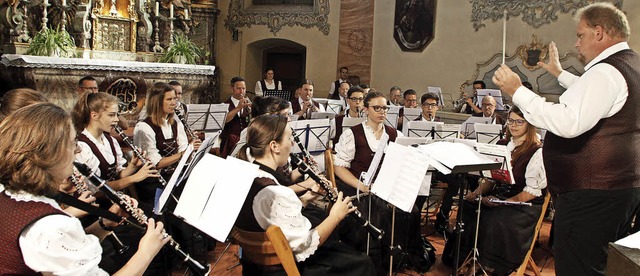 Der Musikverein Hofweier unter der Leitung von Stefan Polap   | Foto: Heidi Fssel