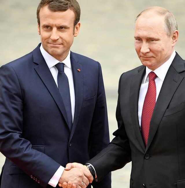 Emmanuel Macron und Wladimir Putin  | Foto: AFP