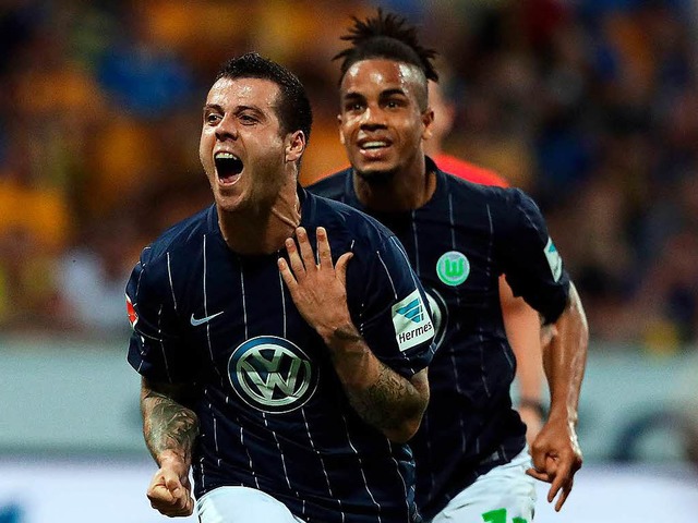 Schtze des Gamewinners: Wolfsburgs Portugiese Vierinha...  | Foto: AFP