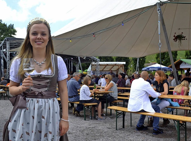 Hanna Danner nach der Krnung auf dem Durbacher Festplatz   | Foto: Harald Rudolf