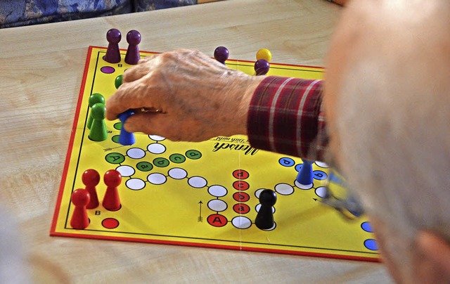 Auch die Seniorenbegegnungssttte Neustadt bietet Spielenachmittage an.   | Foto: Susanne Mller