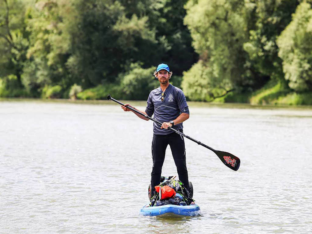 Merijn Tinga will in 30 Tagen 1200 Kilometer auf seinem Stand-up-Paddleboard zurcklegen.