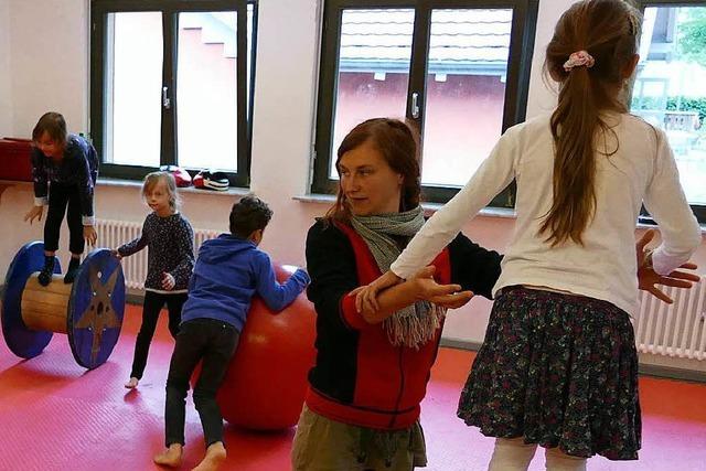 Landratsamt verhilft 29 Kindern zur Artistenausbildung