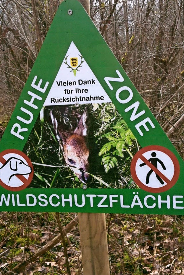 Solche Schilder hat der Jagdpchter im Rheinwald bei Bremgarten aufgestellt.   | Foto: Privat