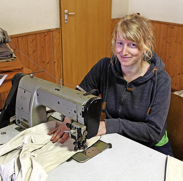 Stammesleiterin Saskia Siebold half ei...ihr dabei.                              | Foto: Hansjrg Bader