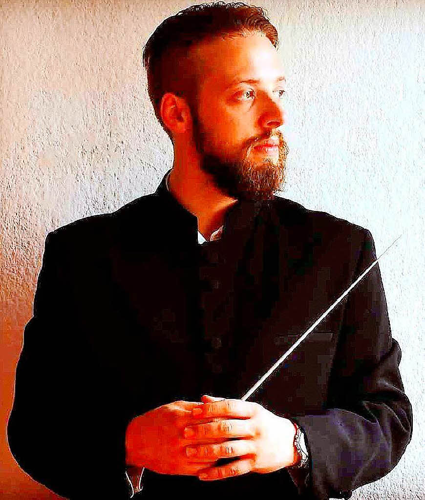 Aaron Solberg dirigiert den Haltinger Musikverein Weil am Rhein