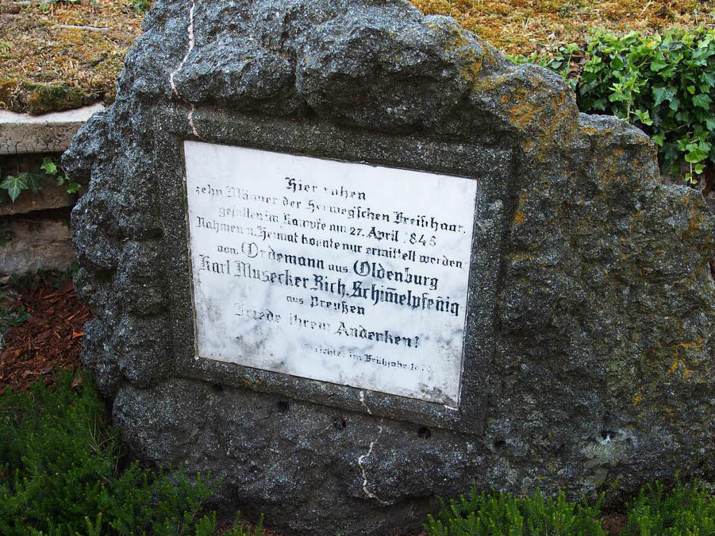Gedenkstein an Dossenbacher Freischrler