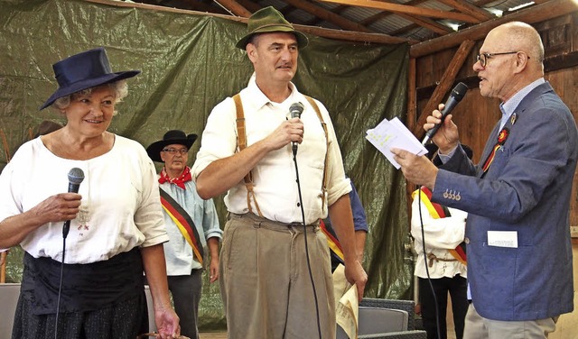 Monika Haller und Klaus Streicher im Gesprch mit Heinz Siebold  | Foto: Boris Burkhardt