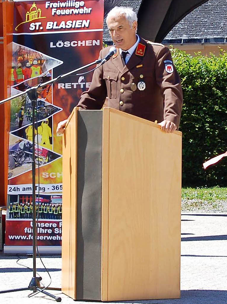 Manfred Lerchenmller, Kommandant der Patenfeuerwehr Hard in Vorarlberg, war mit einigen Kameraden zum Fest gekommen.