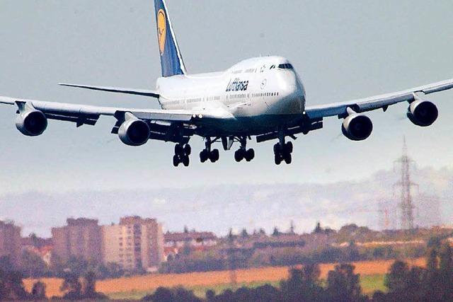 Lufthansa serviert ber den Wolken Btzinger Wein