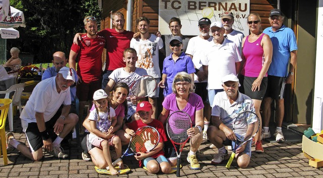 Die Teilnehmer hatten viel Spa beim Schleifchenturnier des Tennisclubs Bernau.   | Foto: Ulrike Spiegelhalter