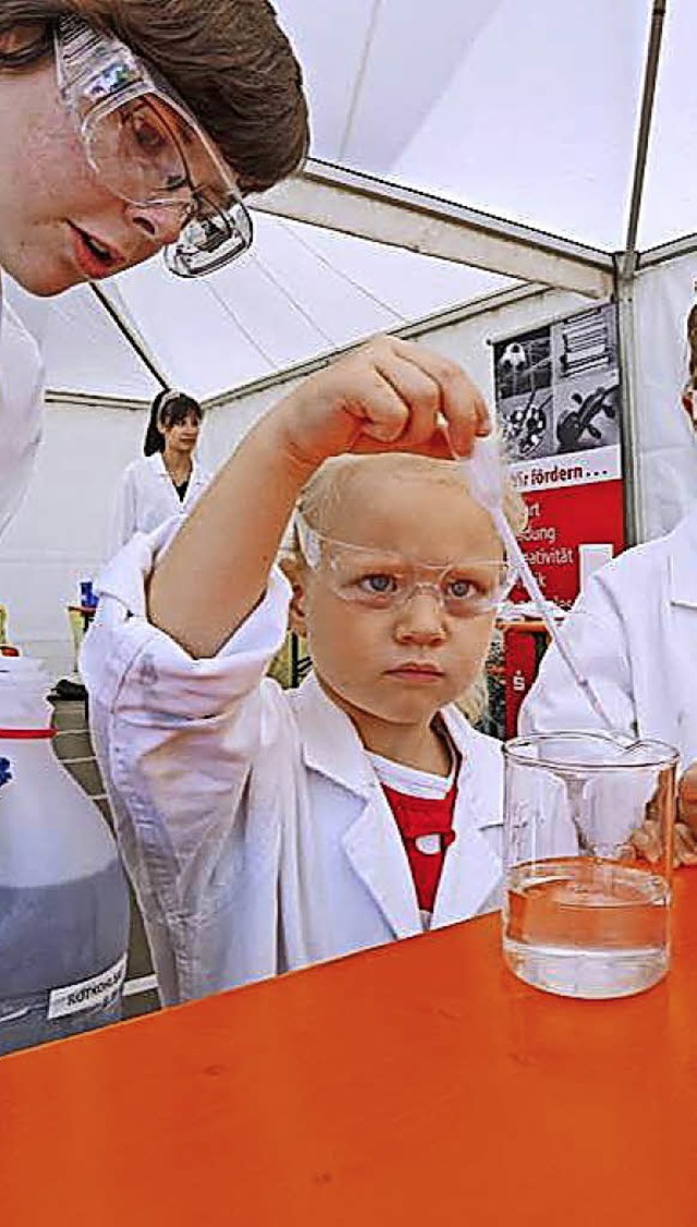 Experimentieren und staunen: beim Karlsruher Wissenschaftsfestival  | Foto: Veranstalter