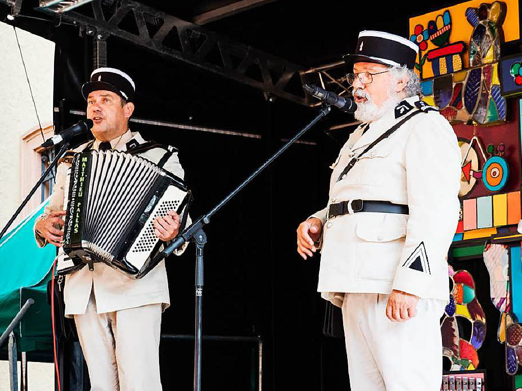 Impressionen vom Orgelfest: Flic und Flic prsentieren mit Humor franzsische Chansons.