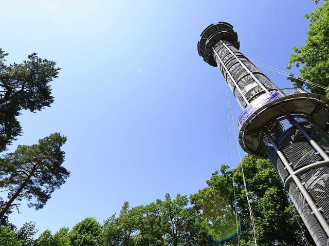 Ende Juli soll der Turm wieder begehrbar sein.  | Foto: Ingo Schneider