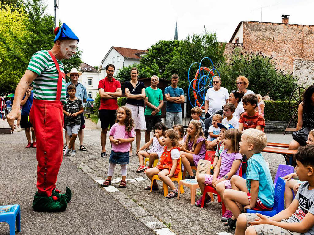 Impressionen vom Orgelfest: Clown Paku hatte bei seinem Auftritt einen ganz besonders guten Draht zu den Kindern und brachte sie zum Lachen.