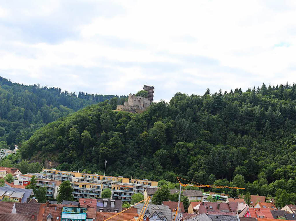 In 30 Metern Hhe im Drachen am Kran aufgehngt konnten die Besucher die Rundumschau ber Waldkirch genieen.