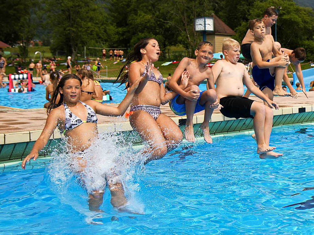 Wasser, Wels und Werkttige – Sommerfreuden und Sommeranstrengungen im Elztal und Umgebung.