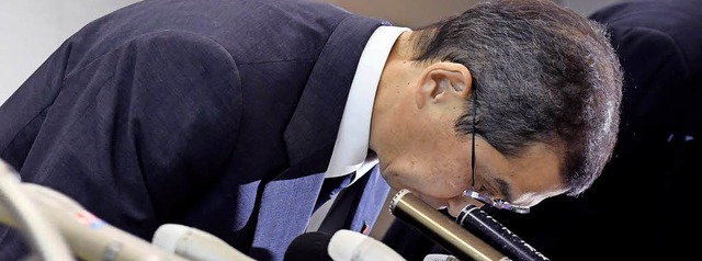 Shigehisa Takada, der Geschftsfhrer ...enz des Unternehmens angekndigt hat.   | Foto: DPA