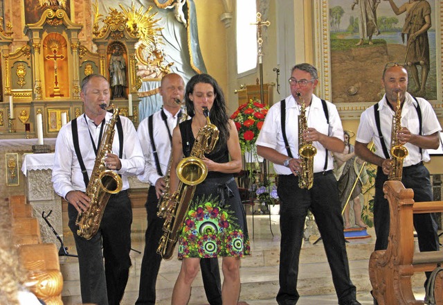 &#8222;Safer Sax&#8220; traten mit ihr...ophonen beim Pfarrfest in Bernau auf.   | Foto: Ulrike Spiegelhalter