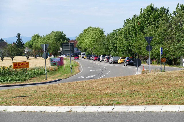 Dass sich  Autos seit der Umprogrammie...sel zurckstauen rgert viele Pendler.  | Foto: Ulrich  Senf