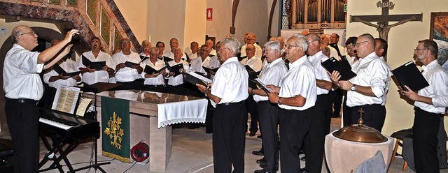 Leiselheim. Ein abwechslungsreiches Pr...chen Konzert in der Kirche Leiselheim.  | Foto: Roland Vitt