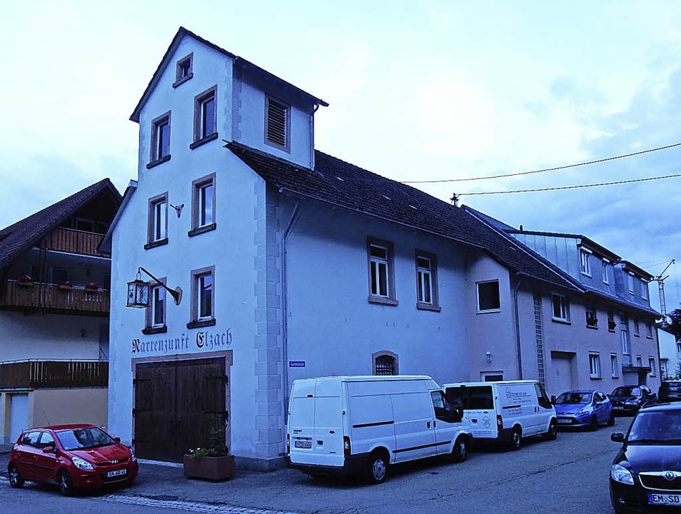 Das ehemalige Feuerwehr-Spritzenhaus i...   gehört es  der Narrenzunft Elzach.   | Foto: Kurt Meier