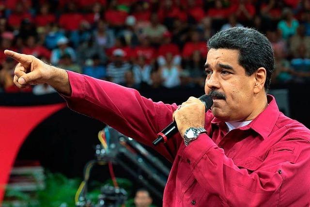 Venezuela: Maduro droht Demokratie mit Krieg