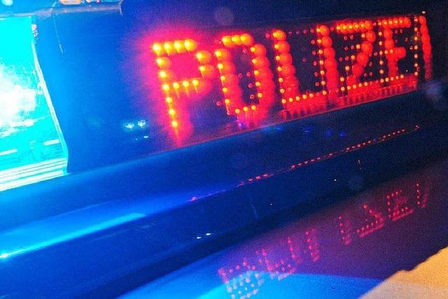 Polizei sucht mgliche Beteiligte eines Unfalls in Steinen