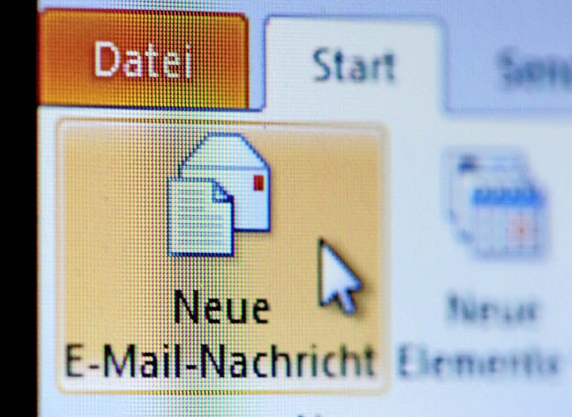 E-Mail ist das Thema.   | Foto: dpa