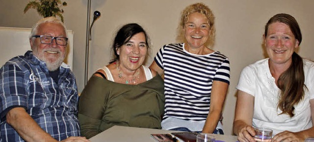 Eine optimistische Helfegrguppe mchte...e Herkommer, Anja Bhm und Irene Blaha  | Foto: Rolf Reimann