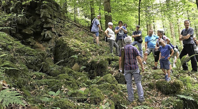 Viel Wissenswertes wurde bei der Wanderung vermittelt.  | Foto: Privat