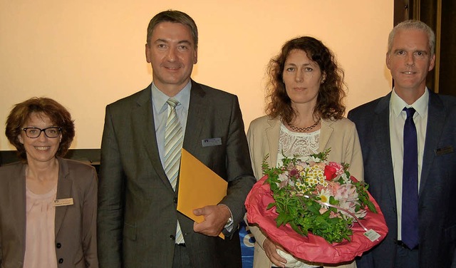 Abschied fr den langjhrigen Vorsitze...v und Bettina Bhrer und Bernd Singer.  | Foto: Christian Ringwald