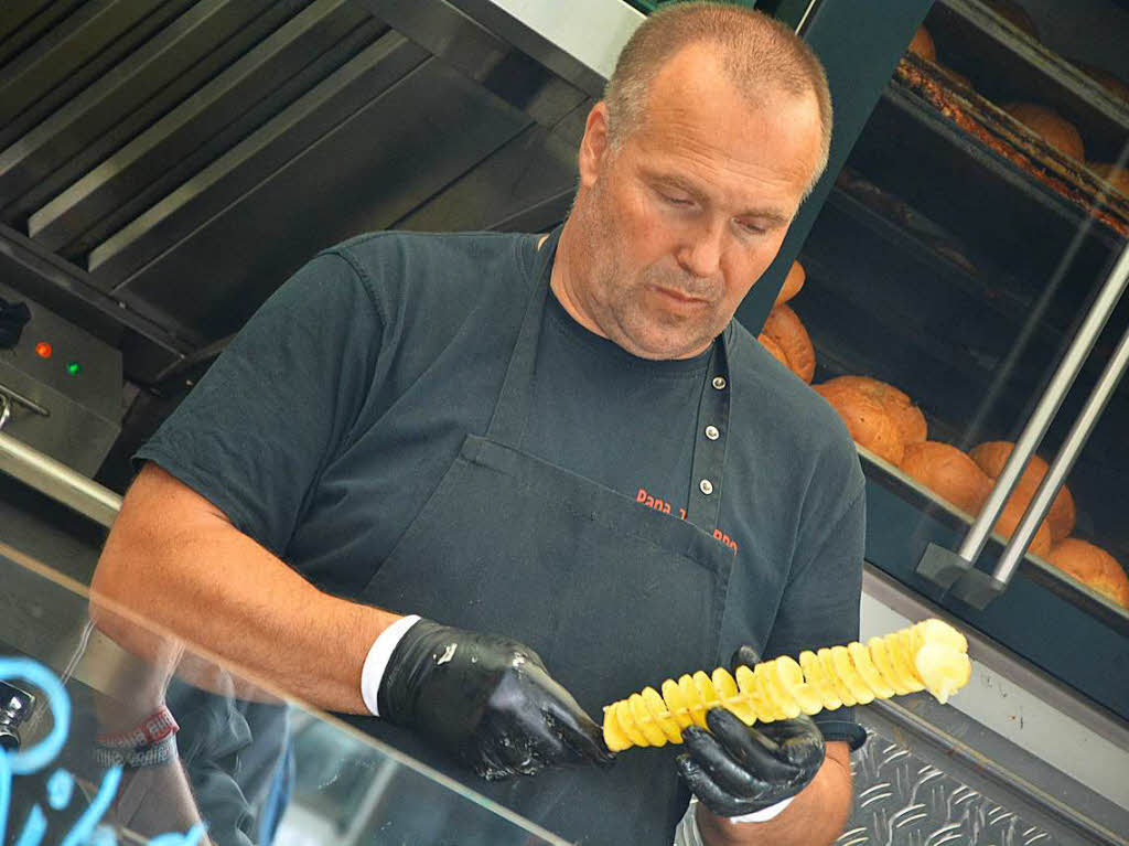 Lecker und locker – das waren die Zutaten fr das Bz-Food Truck Festival bei der Alten Spinnerei in Lrrach-Haagen.