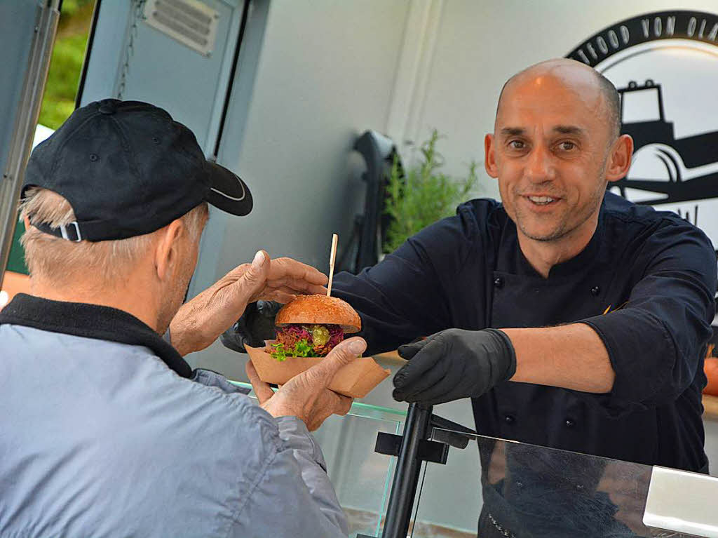 Lecker und locker – das waren die Zutaten fr das Bz-Food Truck Festival bei der Alten Spinnerei in Lrrach-Haagen.