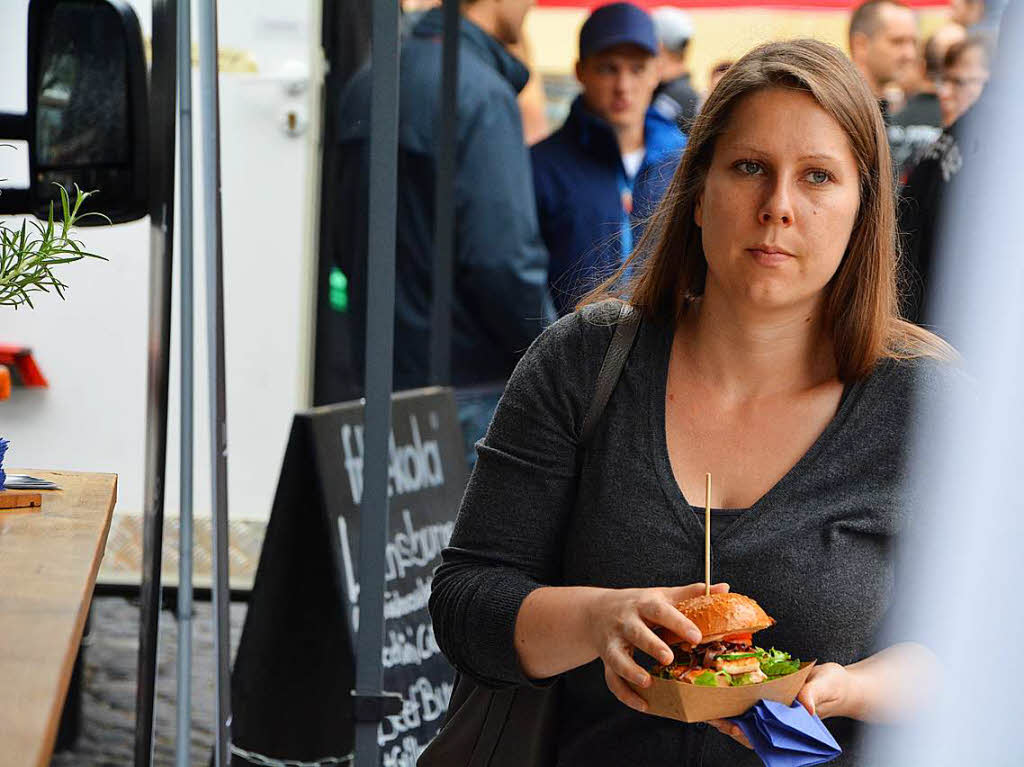 Lecker und locker – das waren die Zutaten fr das Bz-Food Truck Festival bei der Alten Spinnerei in Lrrach-Haagen.