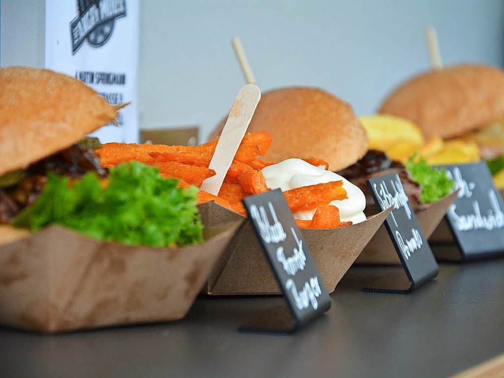 Lecker und locker – das waren die Zutaten fr das Bz-Food Truck Festival bei der Alten Spinnerei in Lrrach-Haagen.