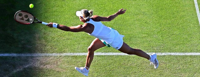 Will in Wimbledon wieder raus aus dem Schatten: Angelique Kerber  | Foto: dpa