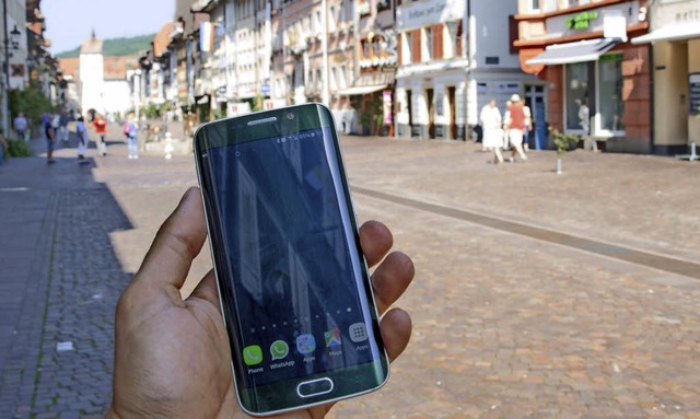 Am Hochrhein, wie hier in der Waldshut...chaffung von Roaming-Gebhren nichts.   | Foto: peter rosa