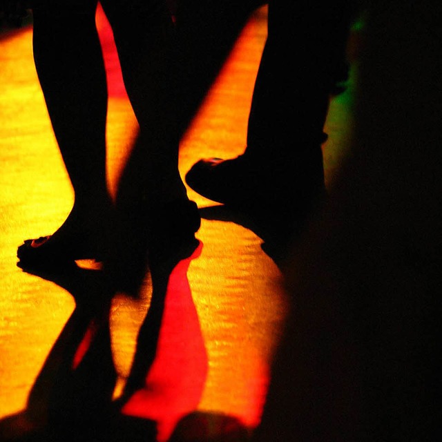 Tanzen! Am Wochenende geht das unter anderem beim Hndelfest.  | Foto: photocase.de/to-fo