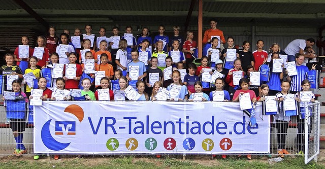 Talentierte Jung-Fuballer und -Fuballerinnen in Kirchzarten   | Foto: Privat